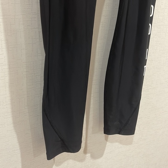 ✨Nike Tights✨✔️✨✔️✨ - Picture 4 of 7